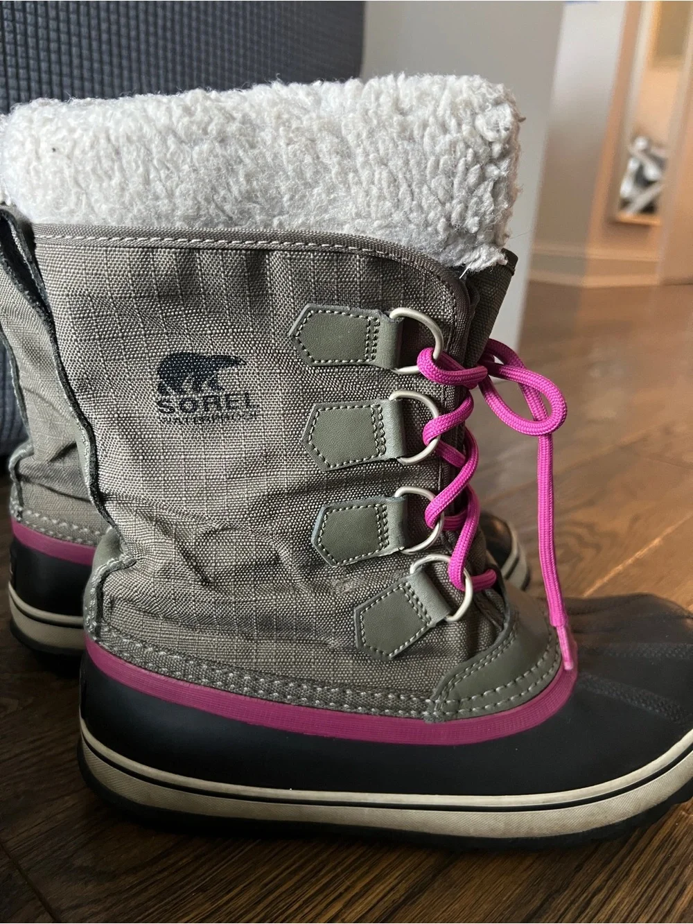 Sorel insulated women